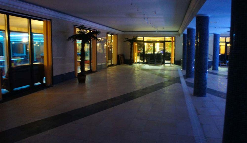 Hotel Dobosz Police Exterior foto